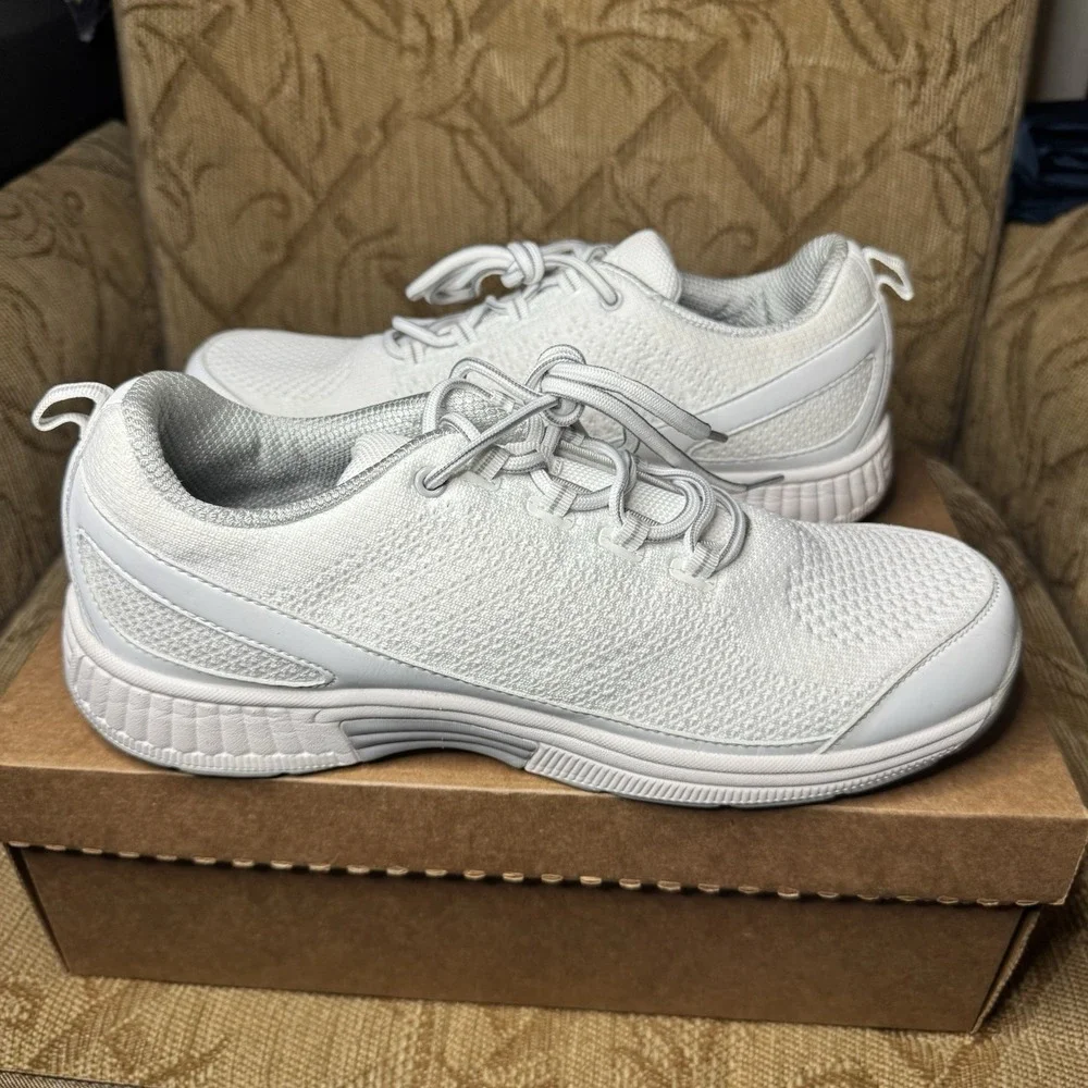 OrthoFeet Stretch Knit Sneaker‎ Women's 11.5 Wide Tennis Shoe 988 AB Coral White